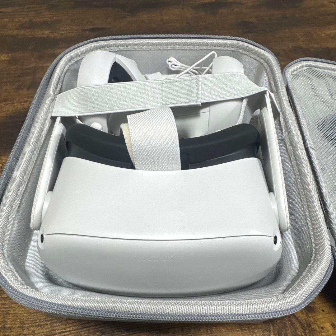 美品　  Quest 2 128GB VRヘッドセット　②