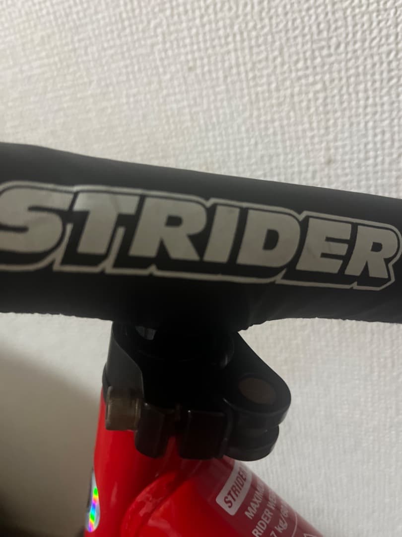 最終値下げ　STRIDER レッド　ストライダー
