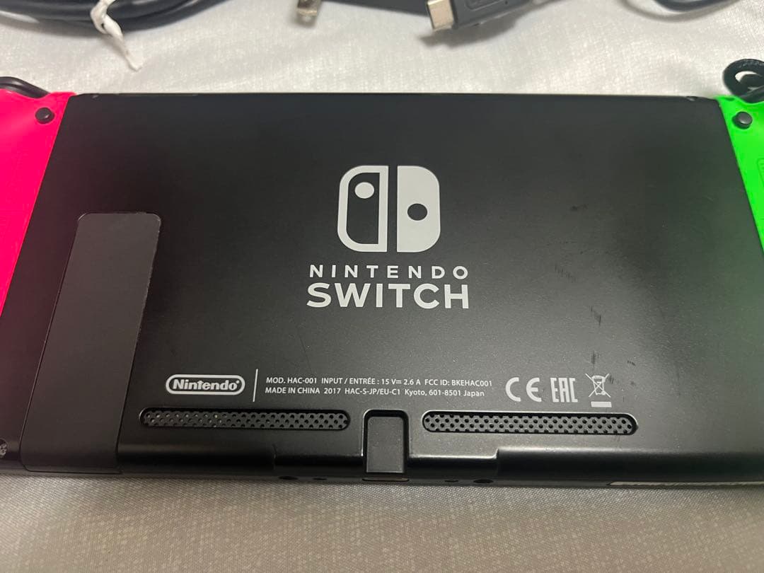 Nintendo Switch 本体　スプラトゥーン2モデル　グリーン/ピンク