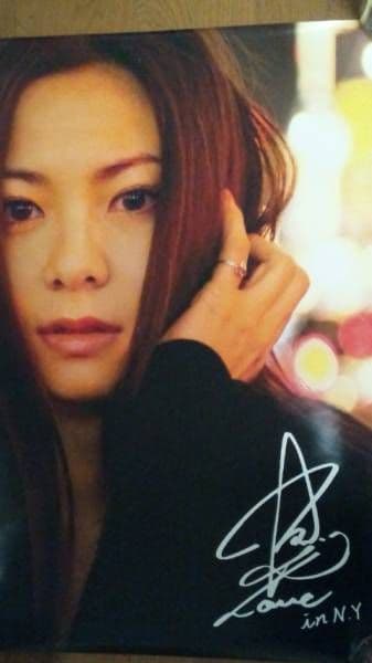 倉木麻衣サイン入り会場限定FC継続入会特典ポスター非売品! N.Y.ニューヨーク