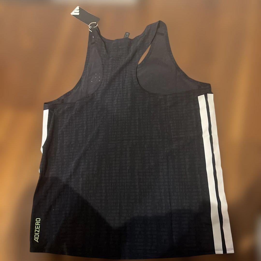 adidas ADIZERO タンクトップ カーボングレー 新品