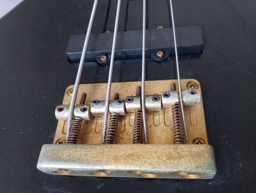 Pro Sessionエレキベース(あ90)