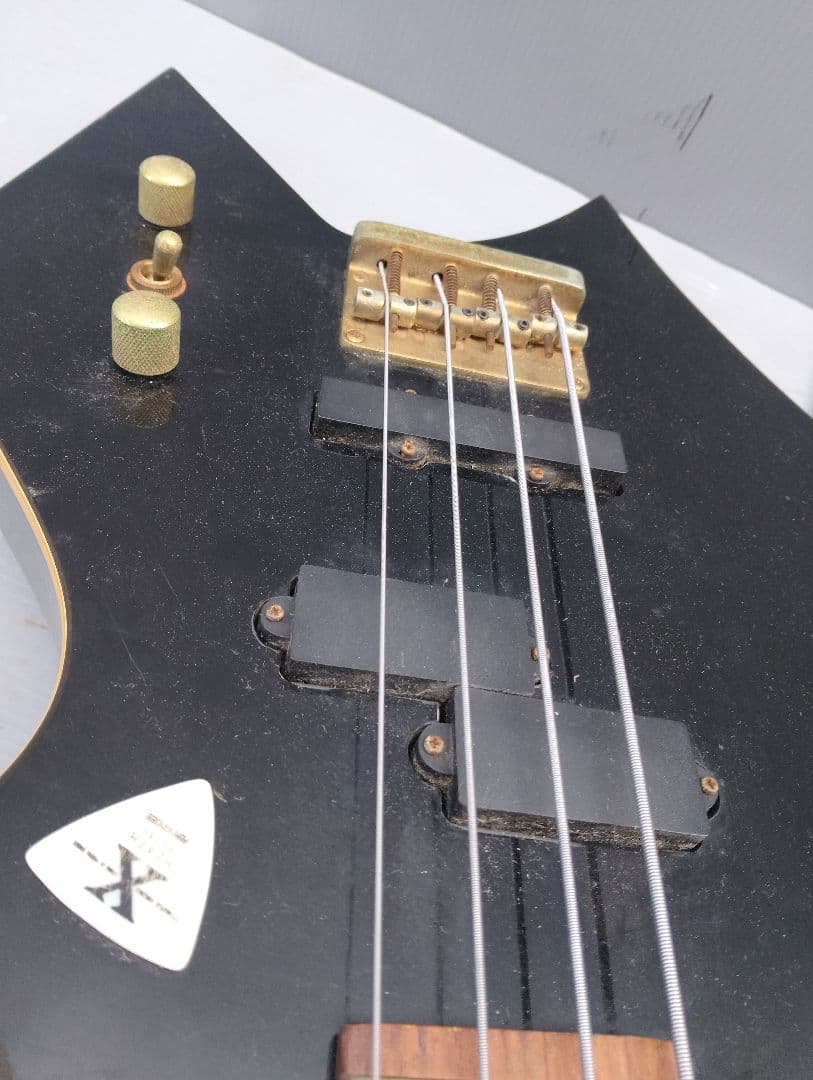 Pro Sessionエレキベース(あ90)