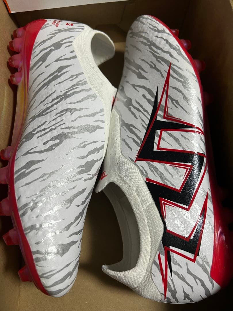 シューズ TLSS LIBERO 28cm