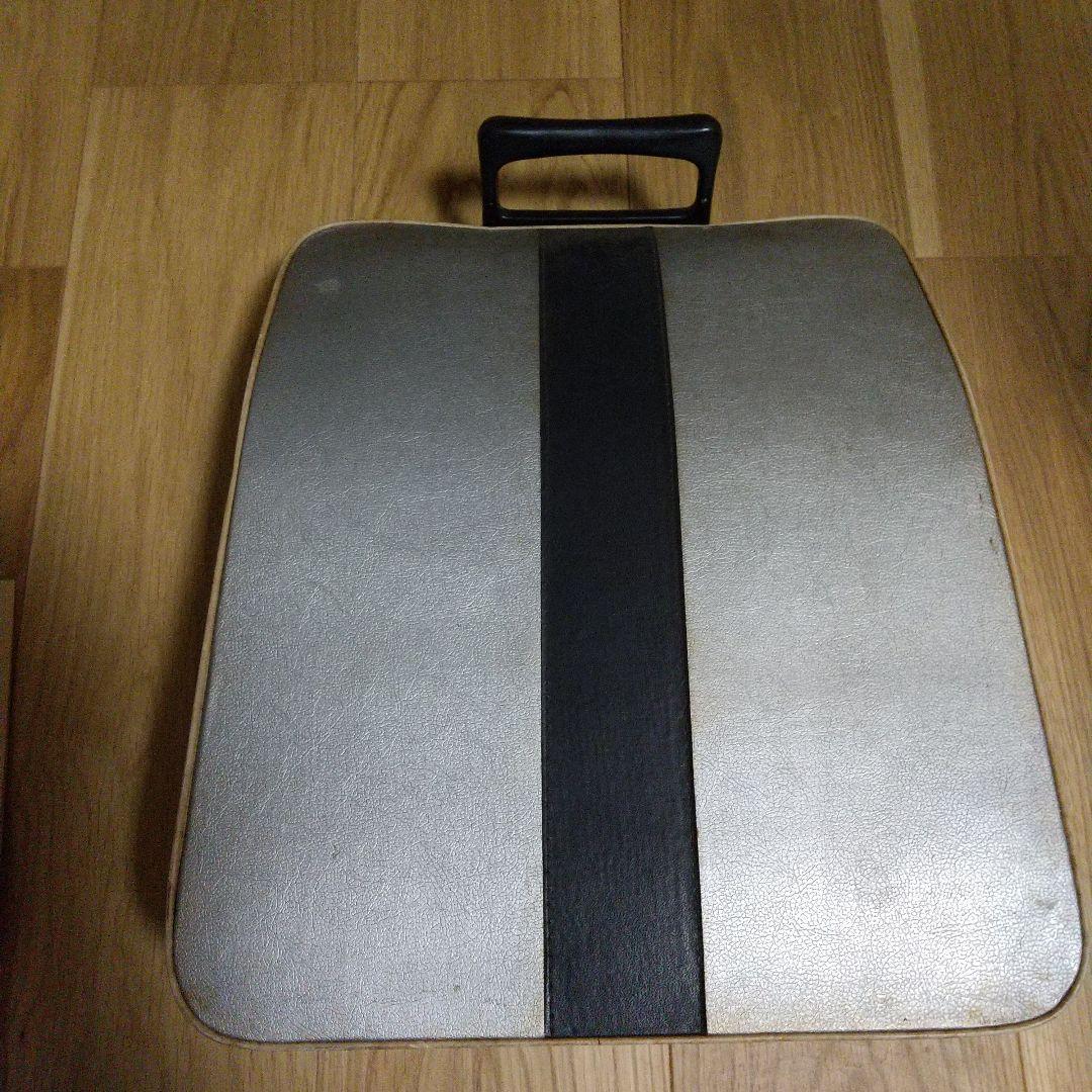 オリベッティタイプライター