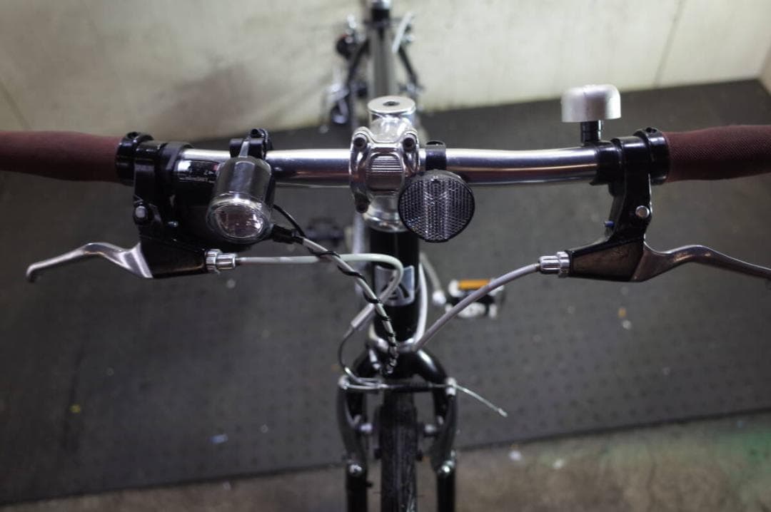 あさひ製WEEKEND アルミ700C 7速 470mm AUTO LED仕様