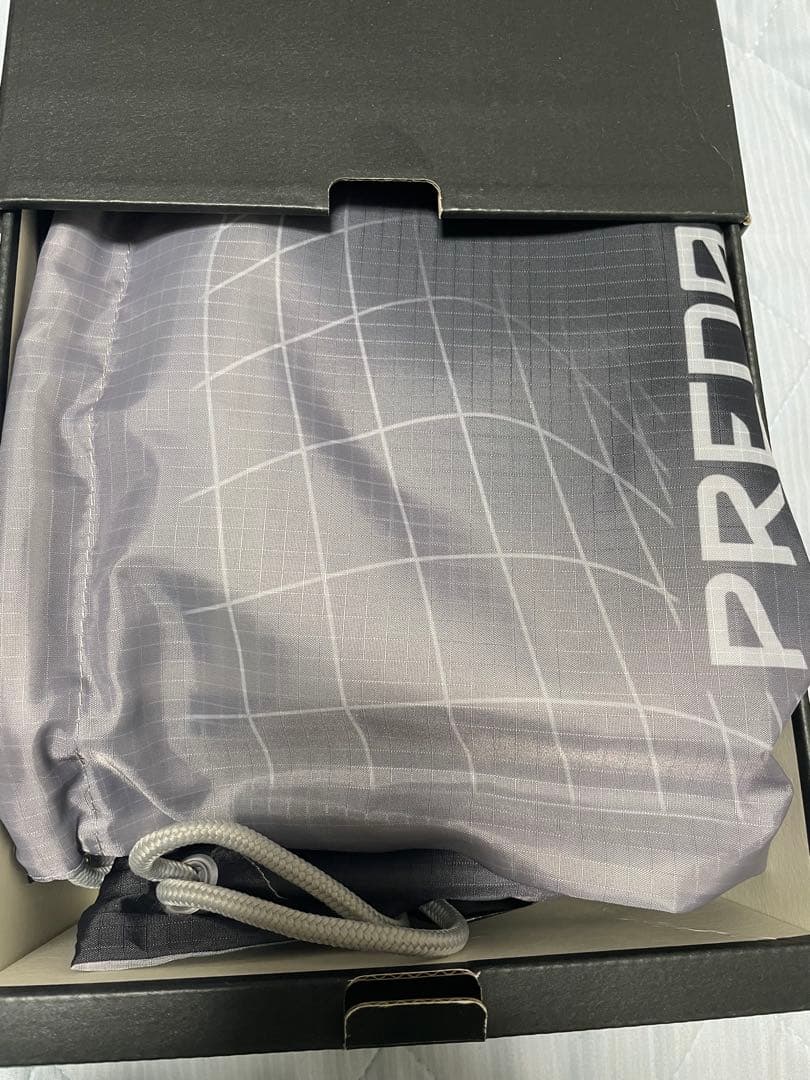 プレデター PRECISION ELITE FG 27.0cm