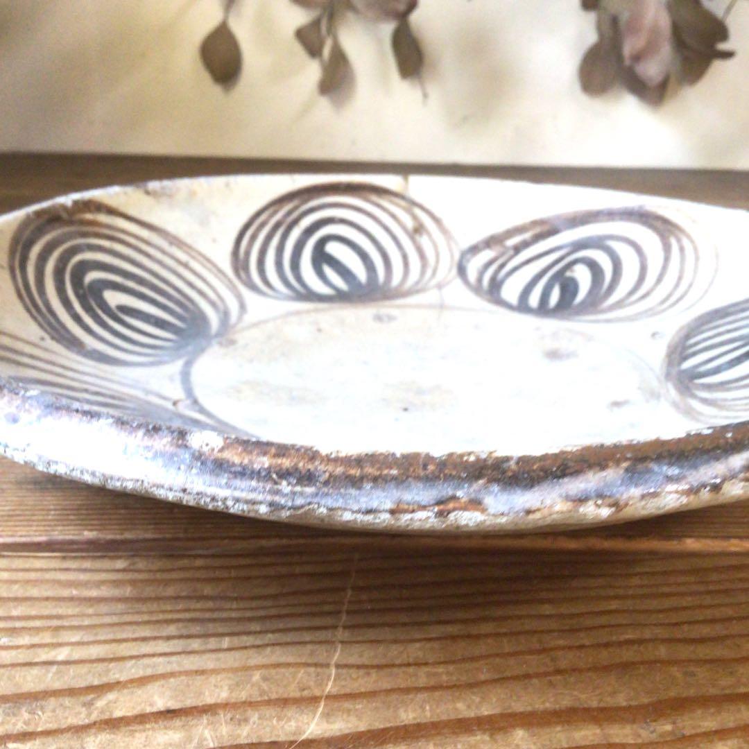 No4146 瀬戸焼き　鉄釉　馬の目皿　直径27.5cm 古瀬戸　石皿　送料無料