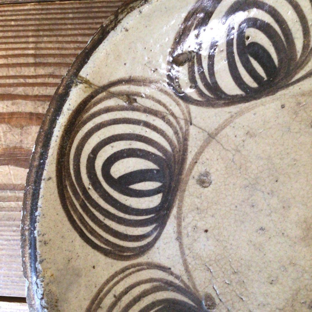 No4146 瀬戸焼き　鉄釉　馬の目皿　直径27.5cm 古瀬戸　石皿　送料無料