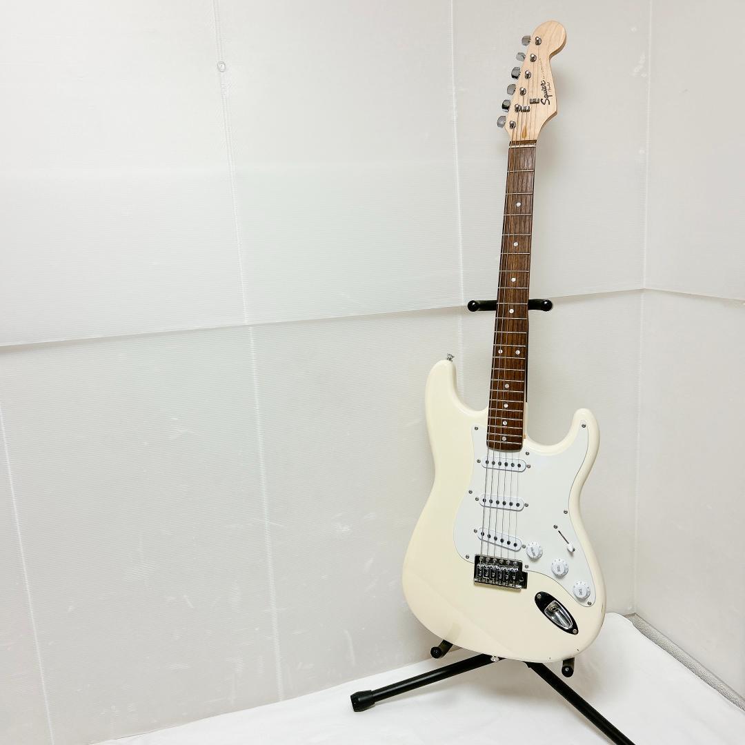 美品 Squier スクワイヤー Stratocaster ストラト ホワイト