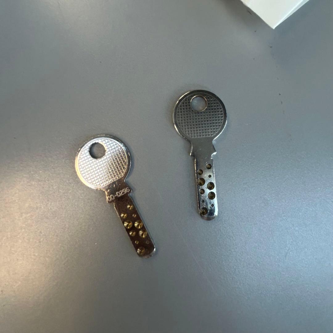 D-FACE 小型耐火金庫 DFS1-FE