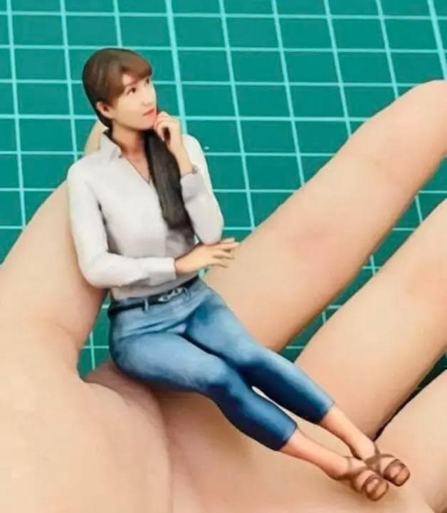 完成品★1/18★フィギュア★デニム美人★1/64より大★