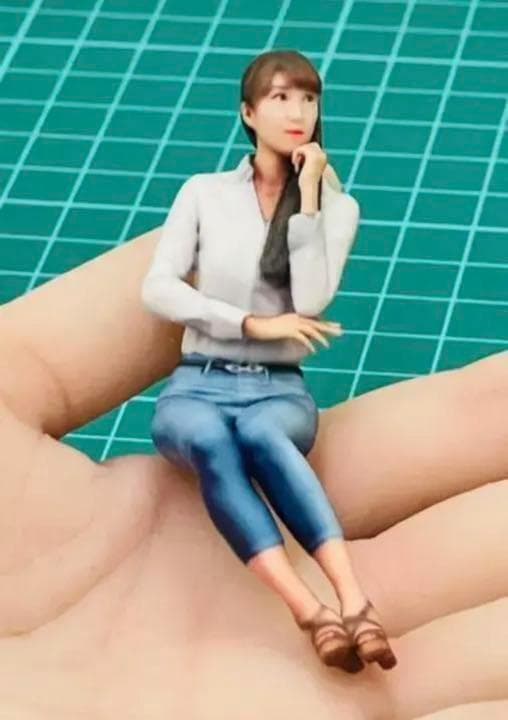 完成品★1/18★フィギュア★デニム美人★1/64より大★