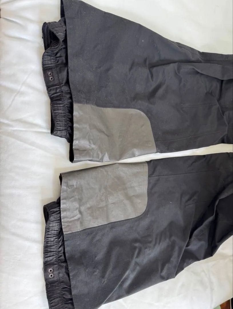 Burton [ak] ゴアテックスPRO ビブパンツ　ブラック