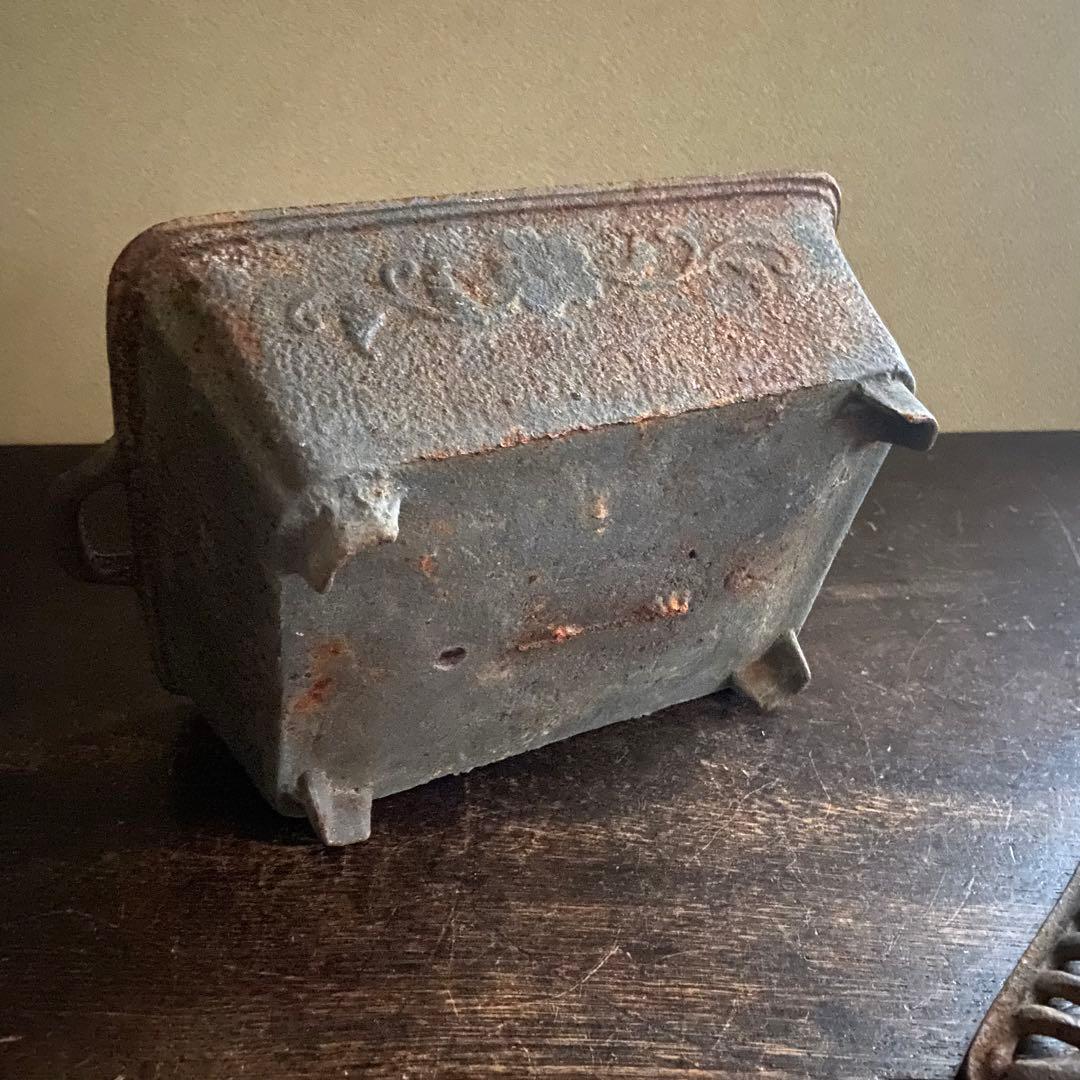 行火　豆炭あんか　鋳物　鉄　古道具　当時物　ガーデンオブジェにも