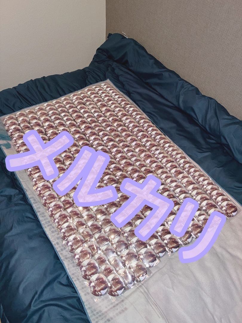 プロセカ プロジェクトセカイ KAITO グリ缶 グリッター缶バッジ 30A