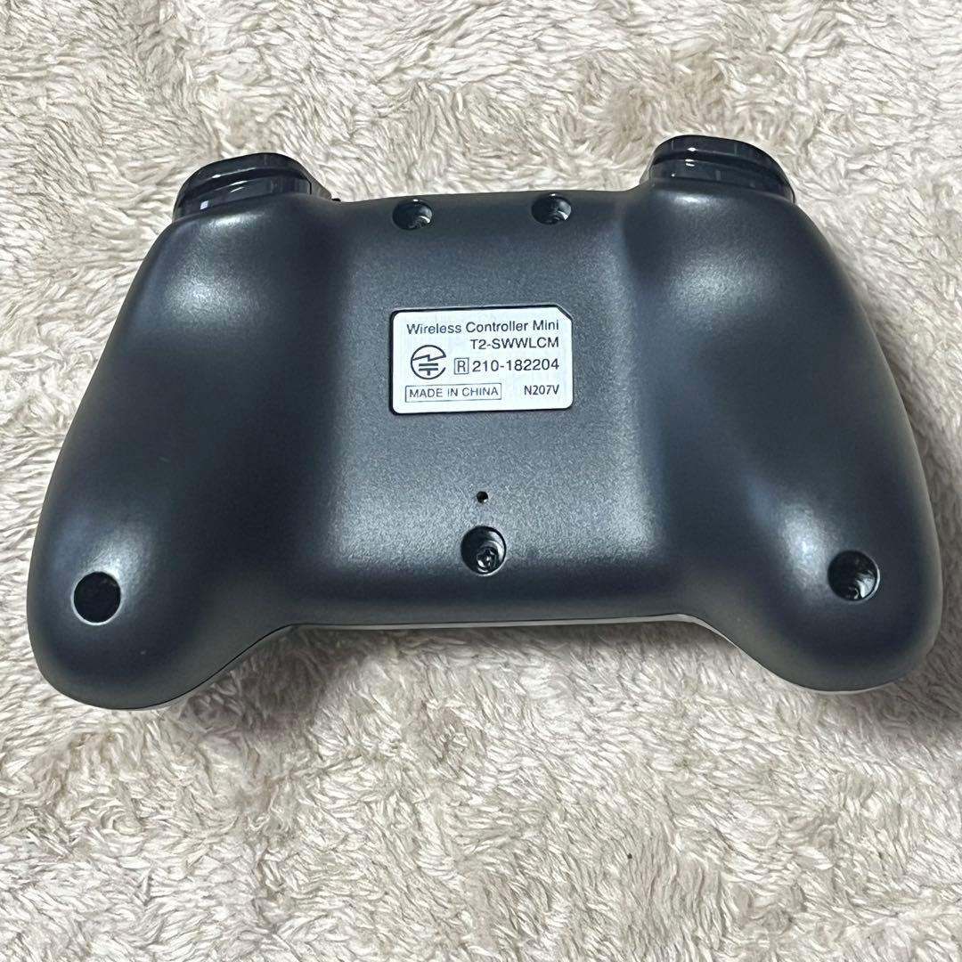 任天堂スイッチ　Nintendo Switch 本体　ホリ　コントローラー