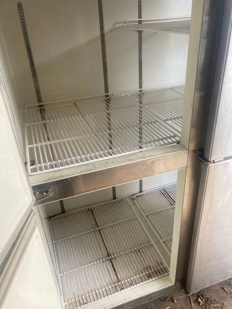 業務用6枚扉冷蔵庫　サンヨー　 6ドア　6扉