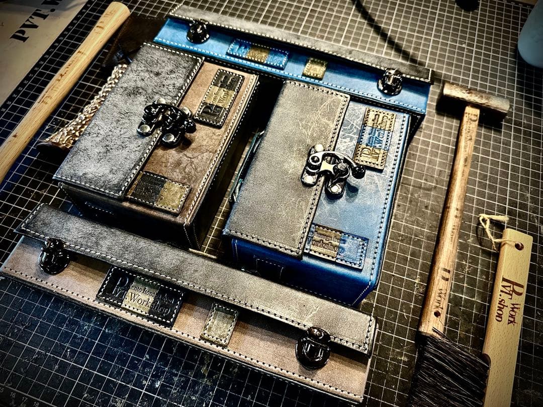 2月SALE品！Pvt.Workshop極CL 本革　デッキケース　ハーフプレマ