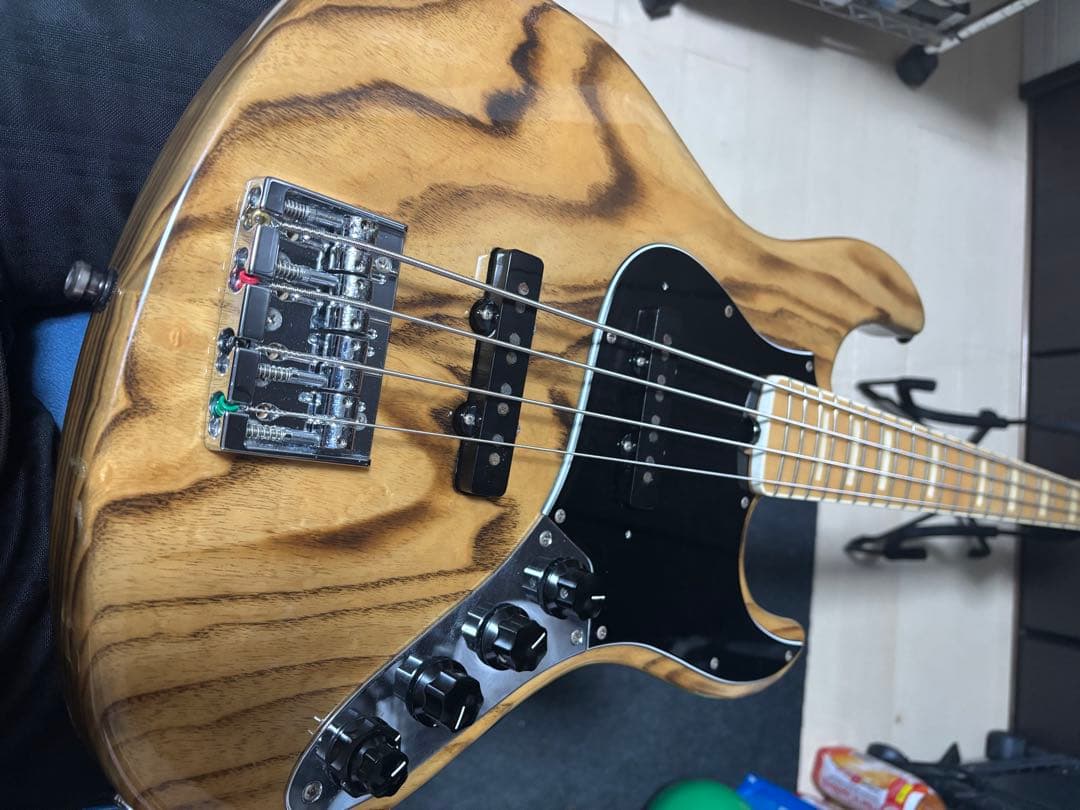 Edwards E-AMAZE アクティブベース 音出しジャンク