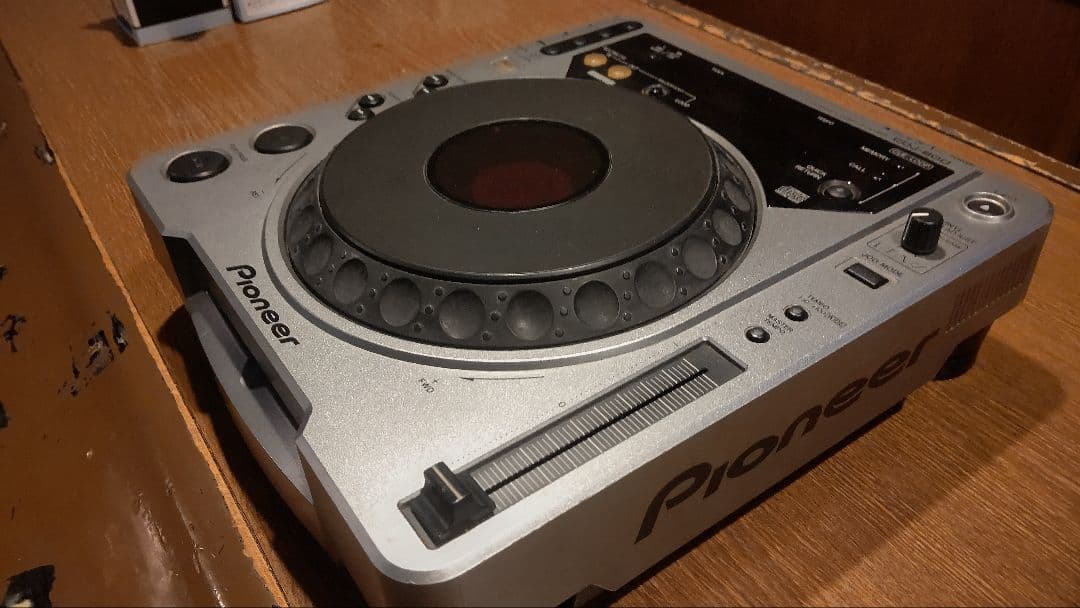 Pioneer CDJ800 シルバー