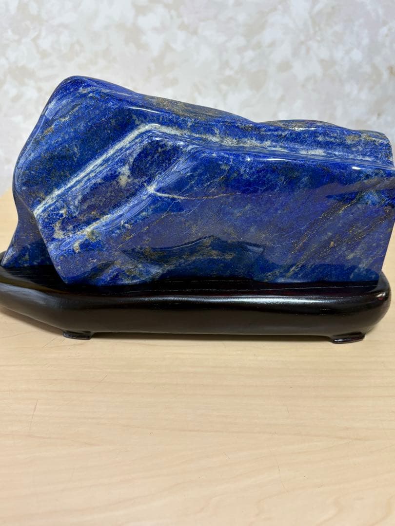 ラピスラズリ丸磨き台座込みで約3.3kg 色鮮やか　欠け割れ無し　高品質