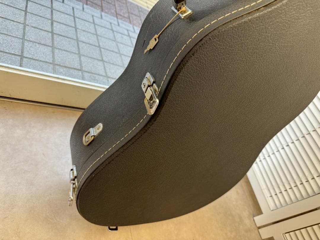 Morris アコースティックギター　TF-50　ハードケース付き　中古