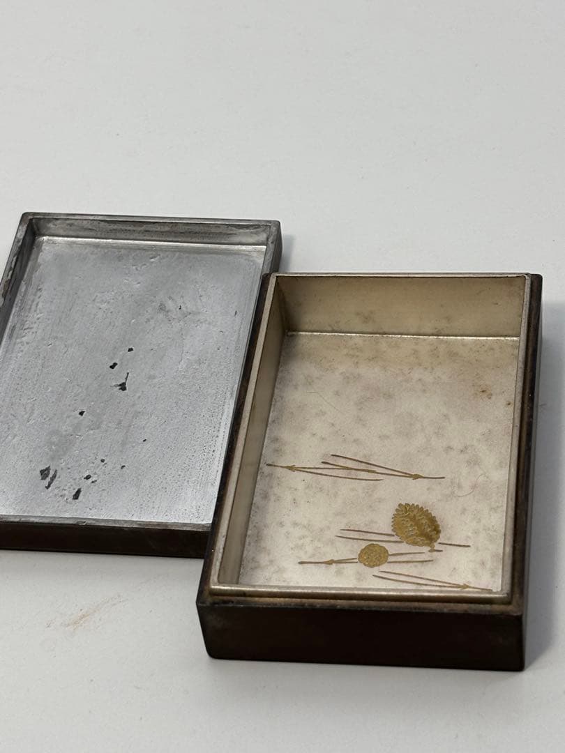 【吉祥鶴~金蒔絵小函】神韻縹渺の香合・古美術品・木調漆器・伽羅・香木沈香・茶道具