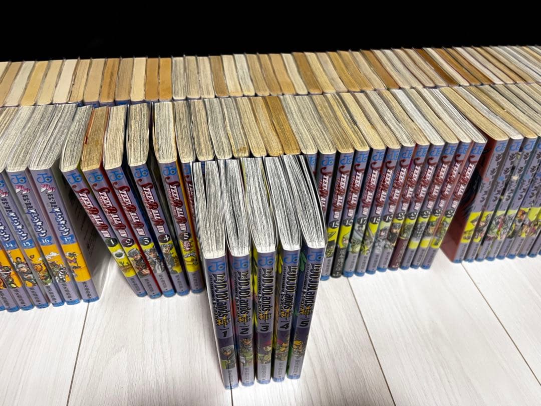 ジョジョの奇妙な冒険 シリーズ全巻 1~9部 合計136冊