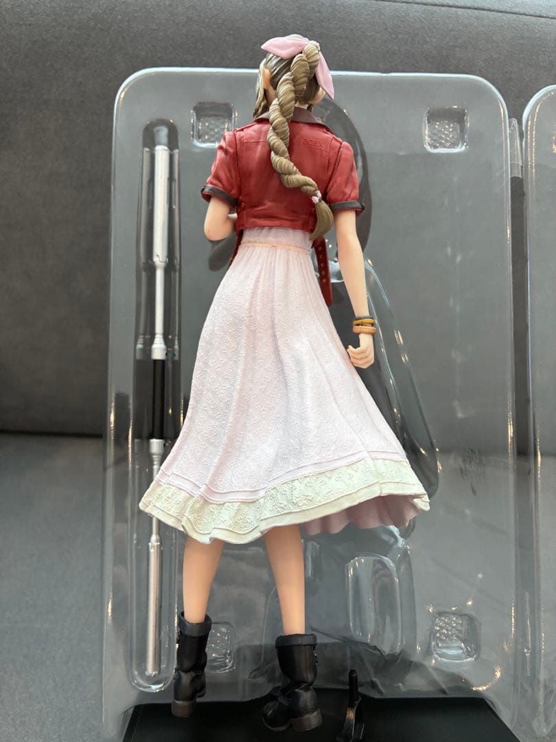 ファイナルファンタジー7 FF7 セフィロス エアリス 一番くじ エンド賞 B賞