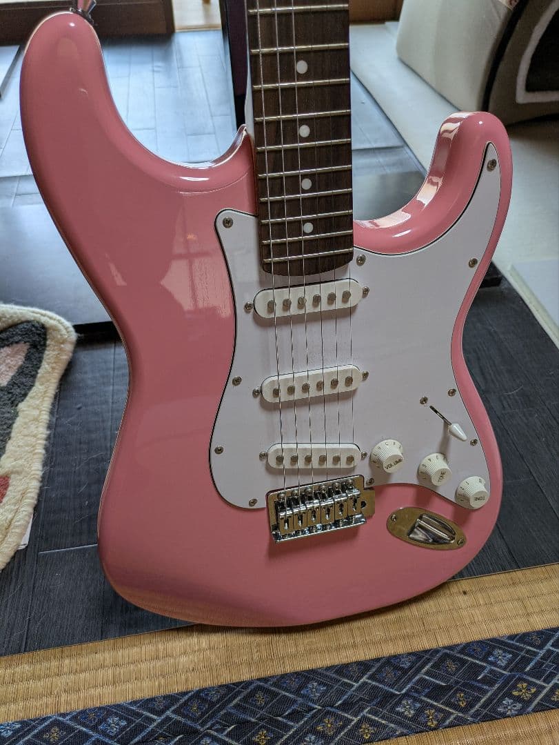 Photogenic ピンク エレキギター