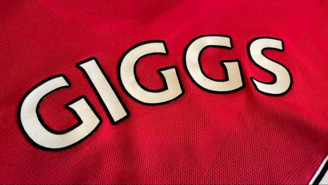 【正規品/美品】マンチェスター・ユナイテッド 2010ギグス11ナイキジャパンL