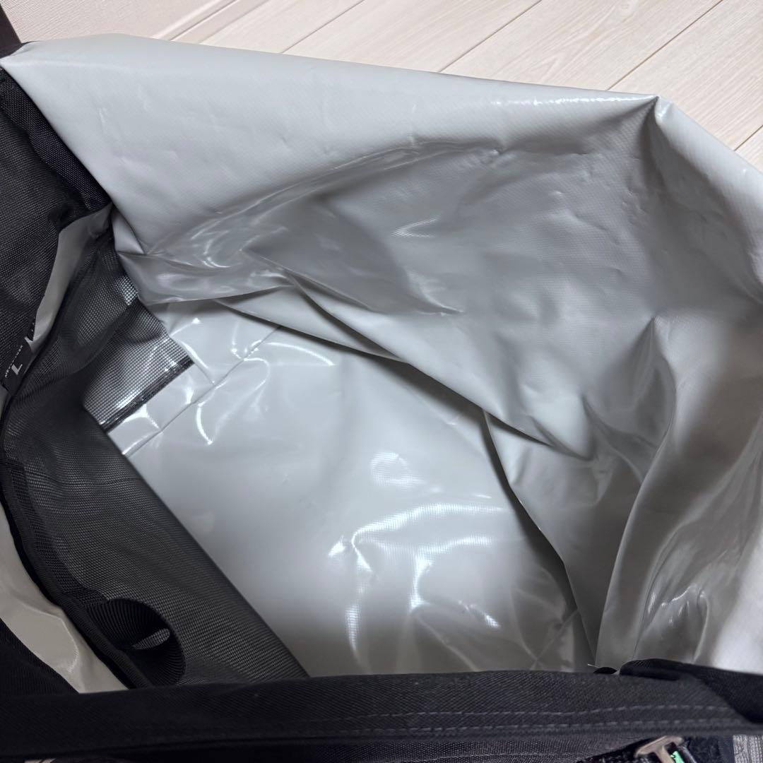 美品　bagaboo メッセンジャーバッグ 黒　blue lug メッセンジャー