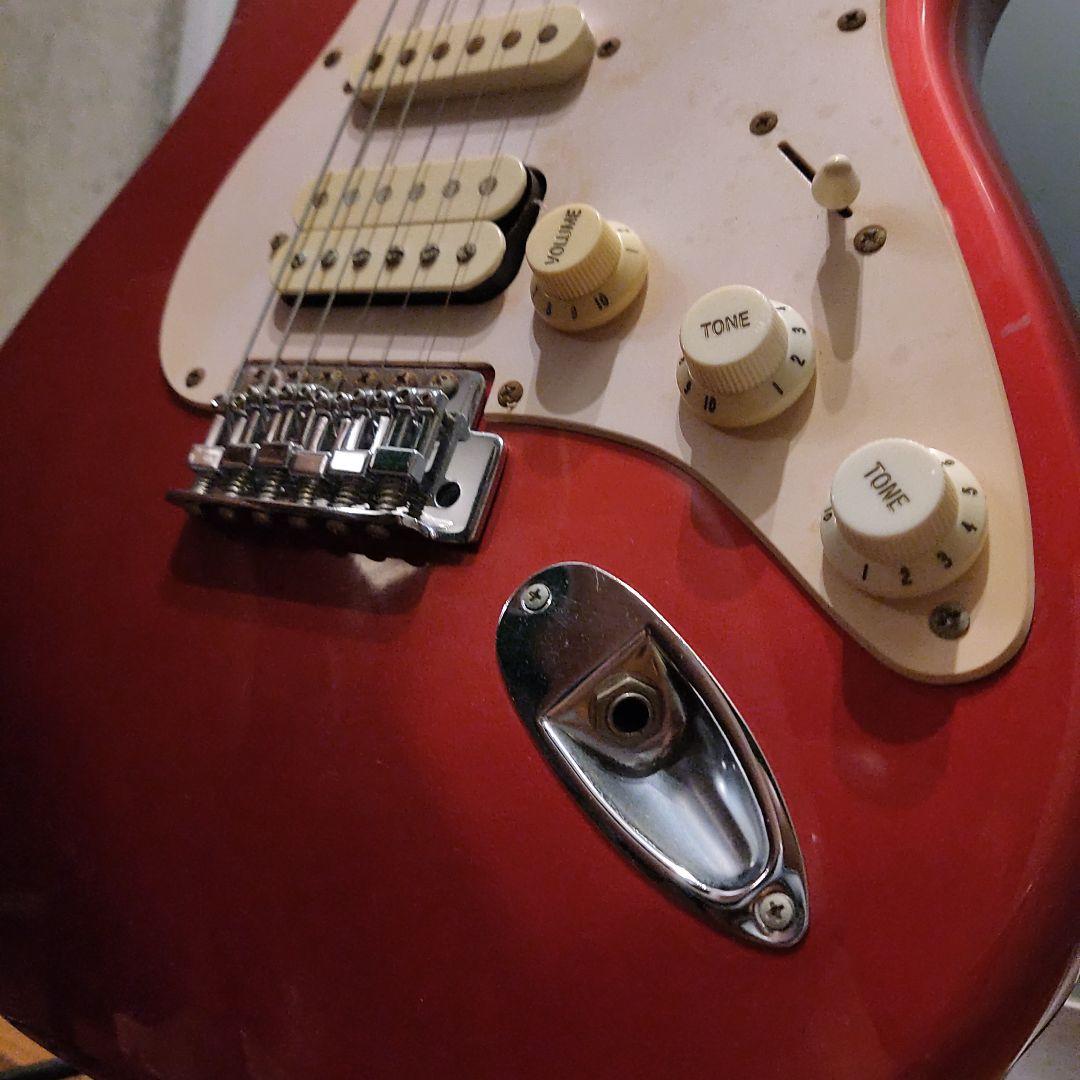 Squier Stratocaster レッド