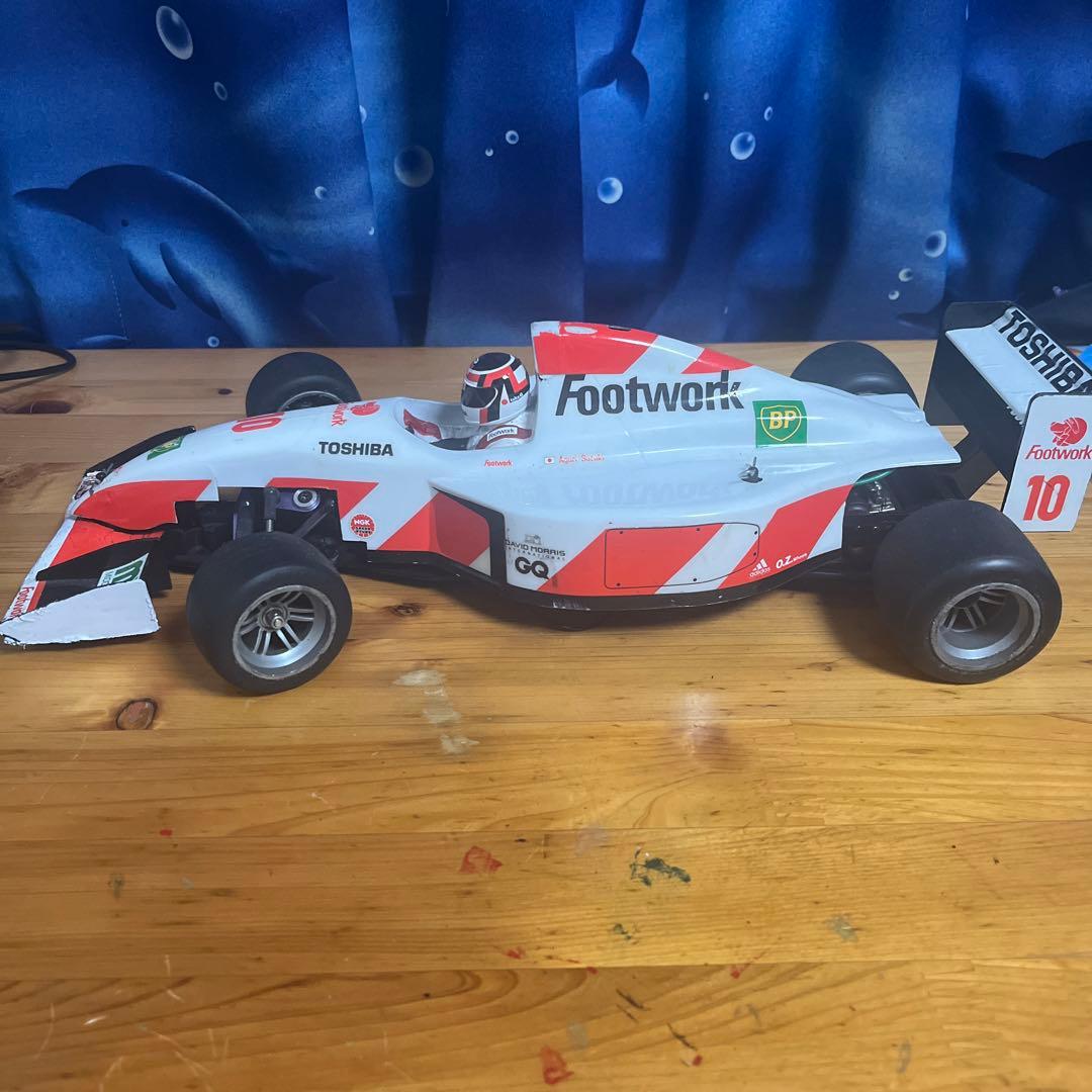 FOOTWORK アロウズ　鈴木亜久里号