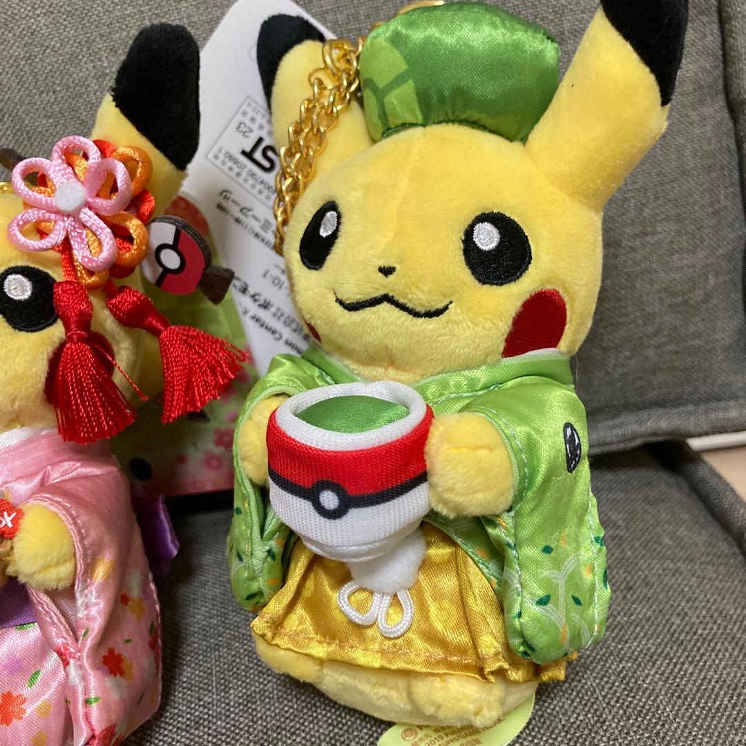 ポケモンぬいぐるみ　ピカチュウ