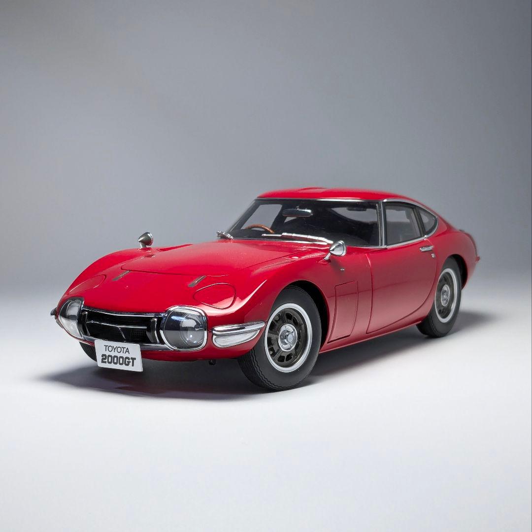 オートアート 1/18 トヨタ2000GT レッド