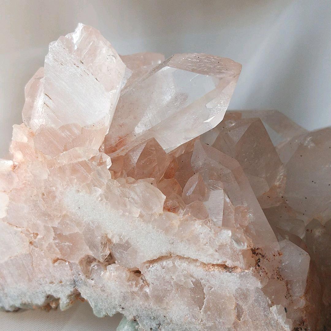 愛の女神❇️マニカラン産 ピンク&グリーン クォーツ クラスター