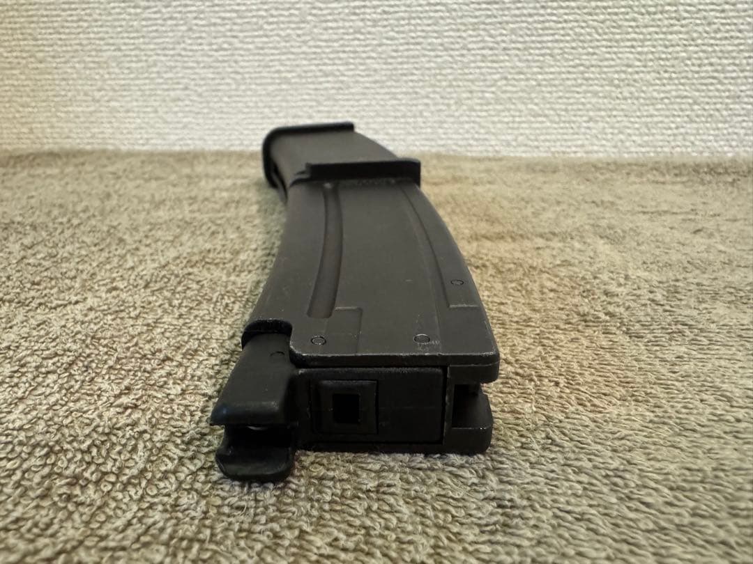 東京マルイ MP7A1 ガスブローバック 純正品 日本製 中古品 動作訳あり