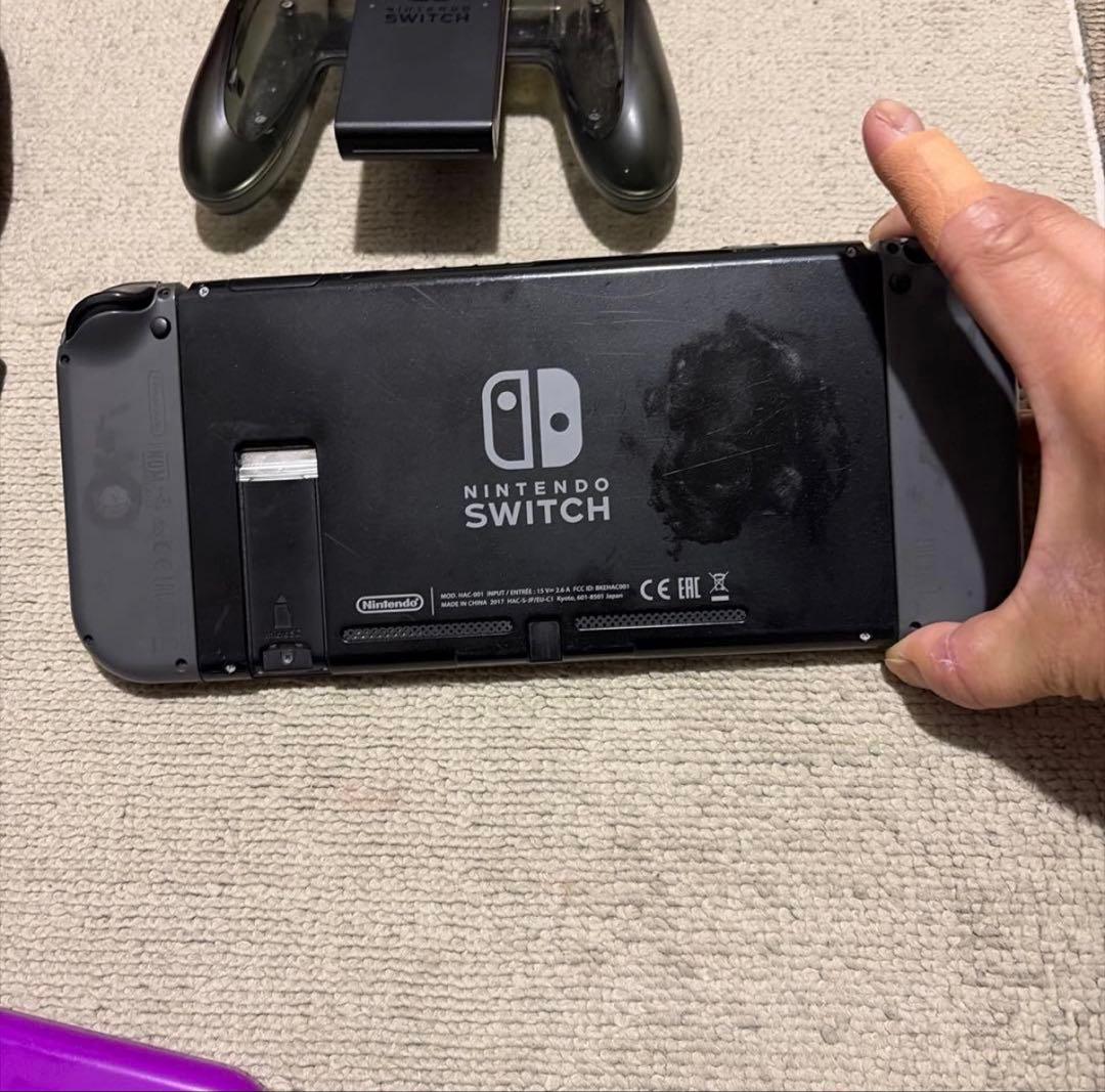 【４人で遊べるセット】Nintendo Switch 本体 動作確認済み