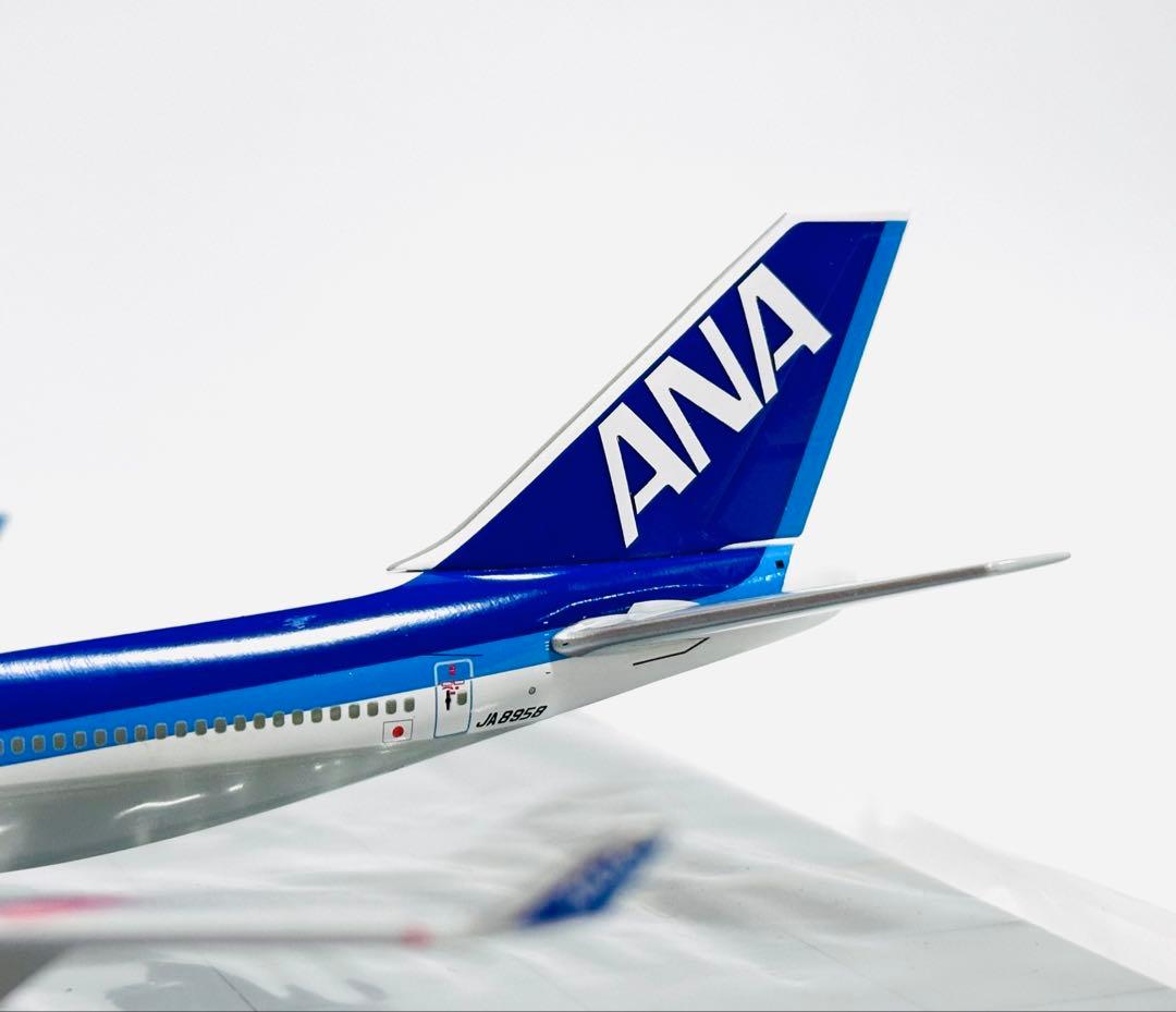 全日空商事 1/400 B747-400 エプロンジオラマNHG40072