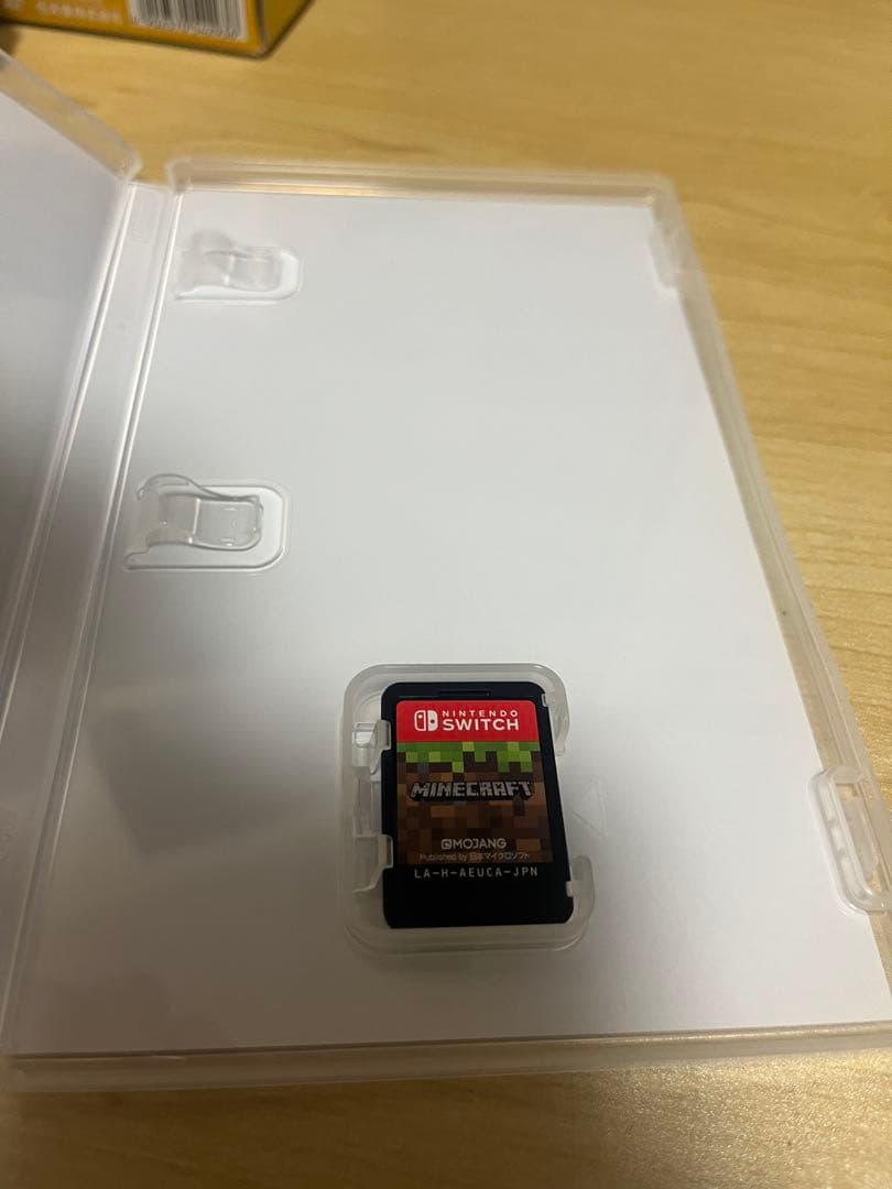 Nintendo Switch Lite イエロー とMinecraft セット