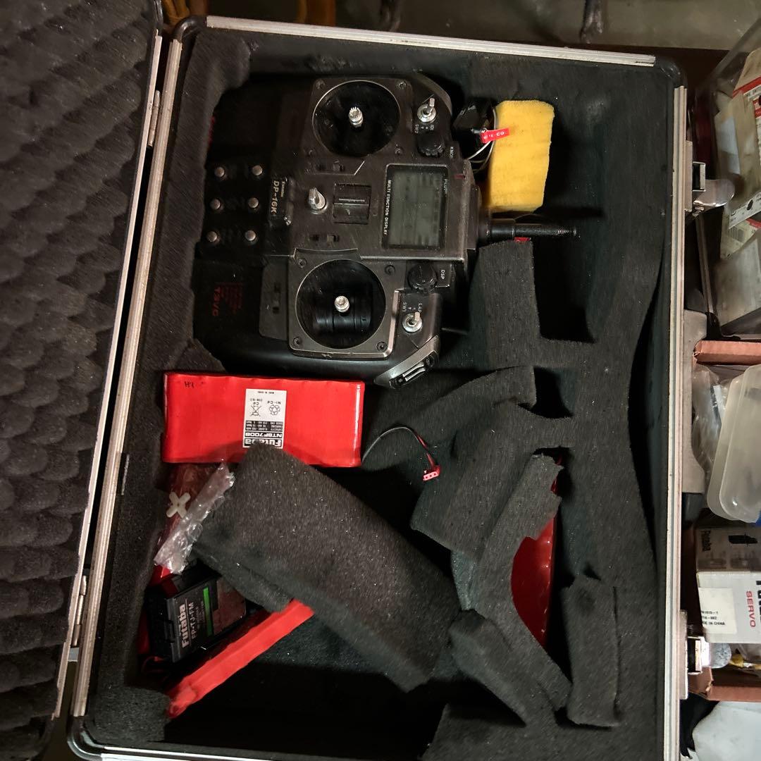 つ*さ様 ラジコンボートセット（ホワイト・レッド）