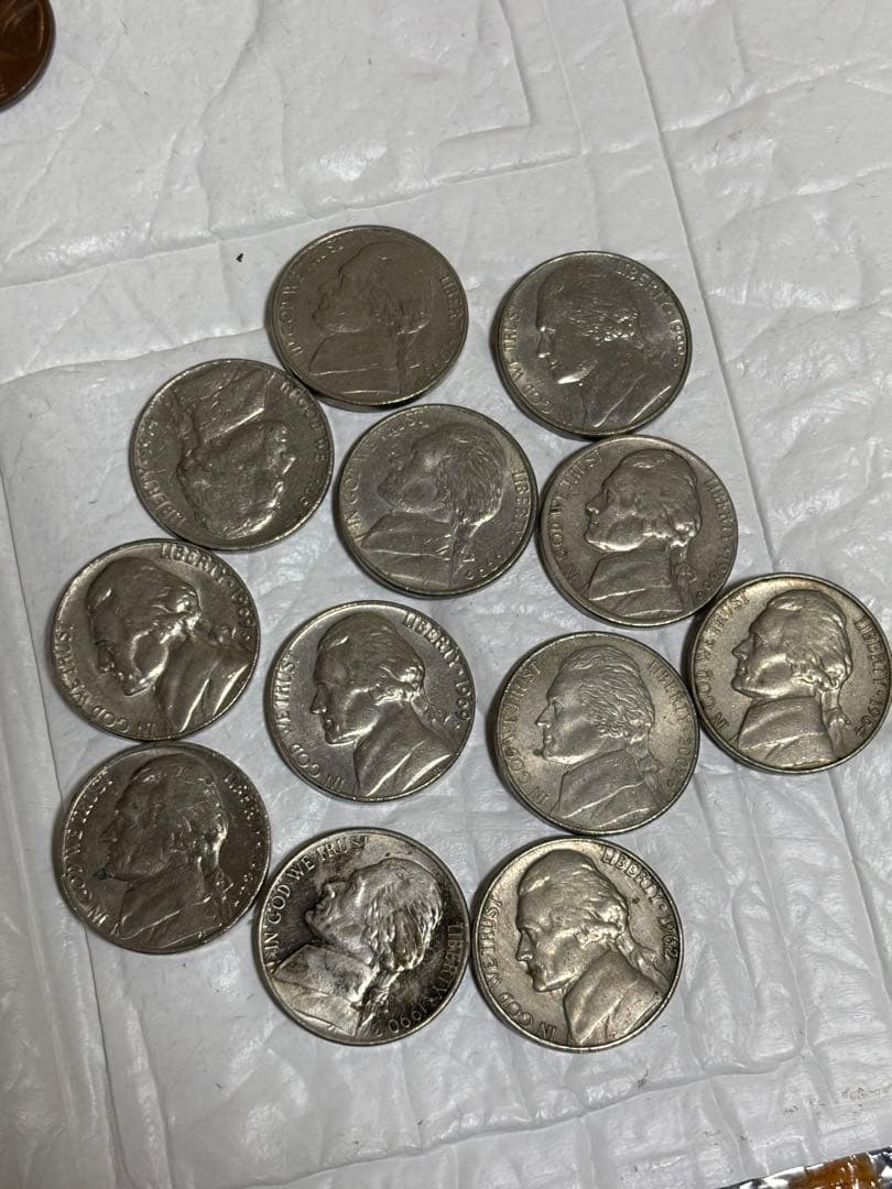 アメリカ5セント年数バラバラ