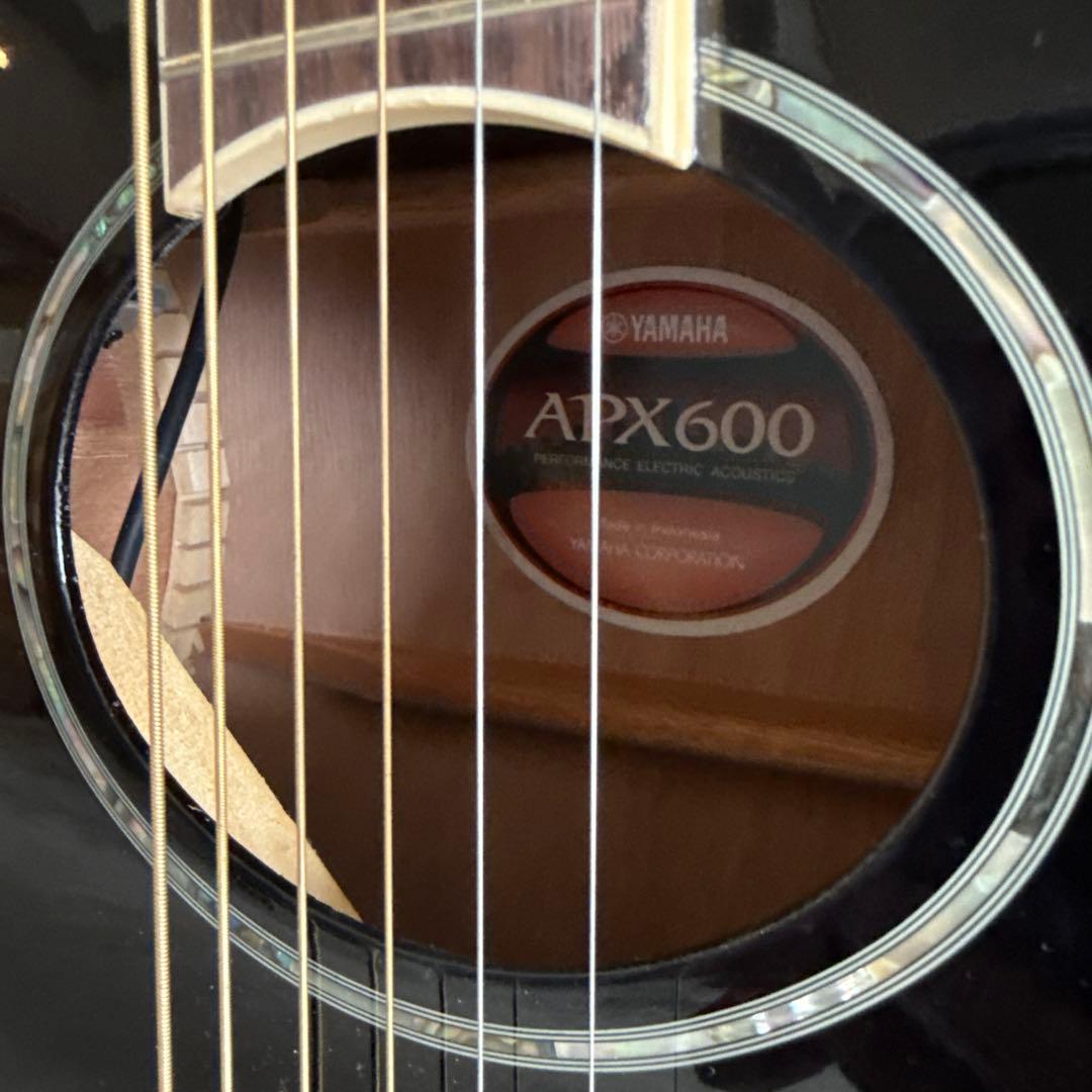 交渉可　YAMAHA エレアコ◆APX600◆純正ケース付　ヤマハ　ギター　美品