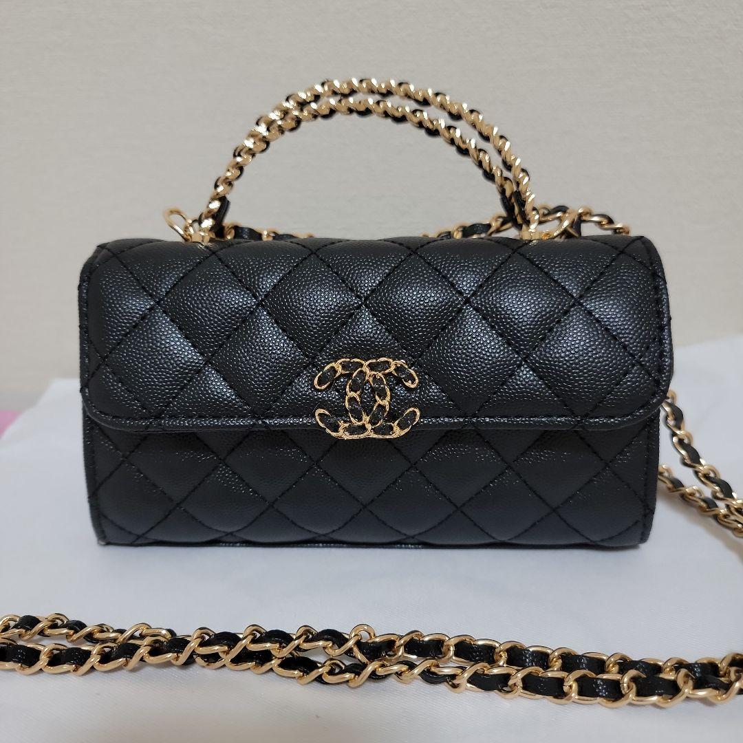 CHANEL キルティング ショルダーバッグ