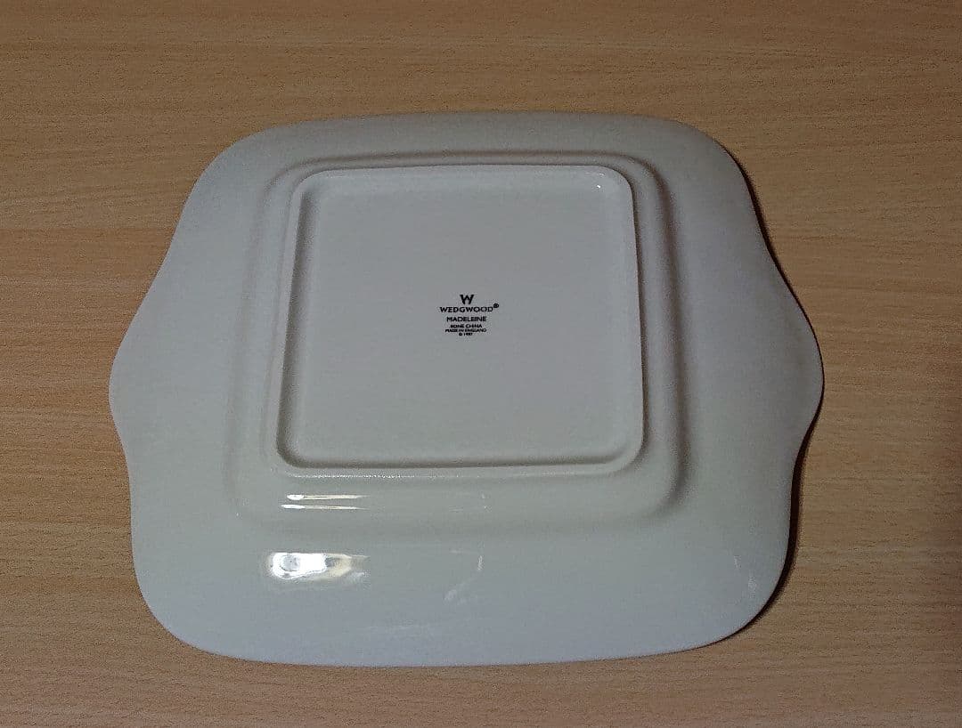 値下げ中  MADELEINE B&Bプレゼント(匿名配送)