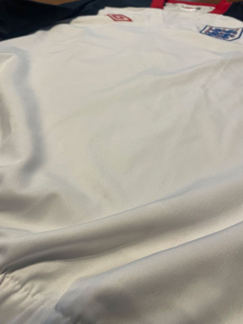 【希少】イングランド代表 アンブロ トレーニングトップ L デサント製 刺繍ロゴ