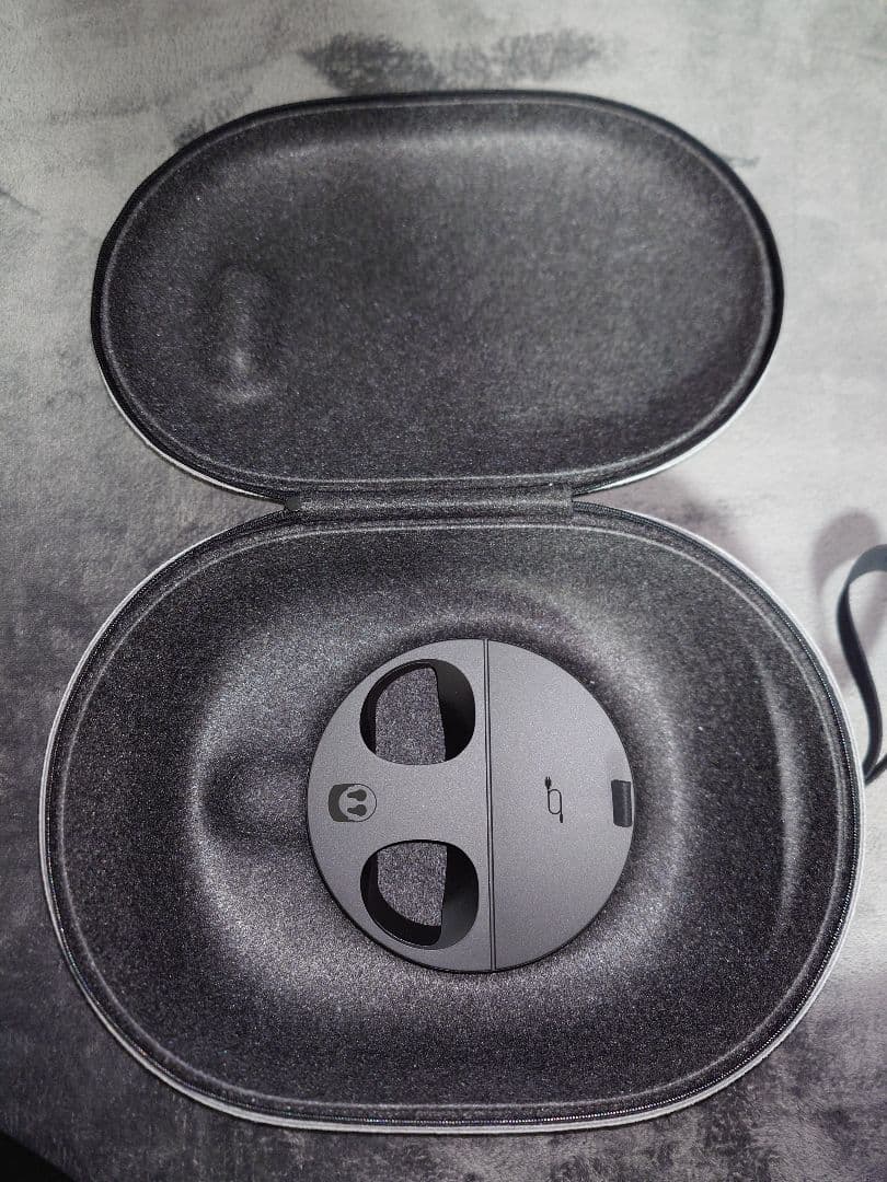 メタクエスト3 128GB 純正周辺機器3点付き