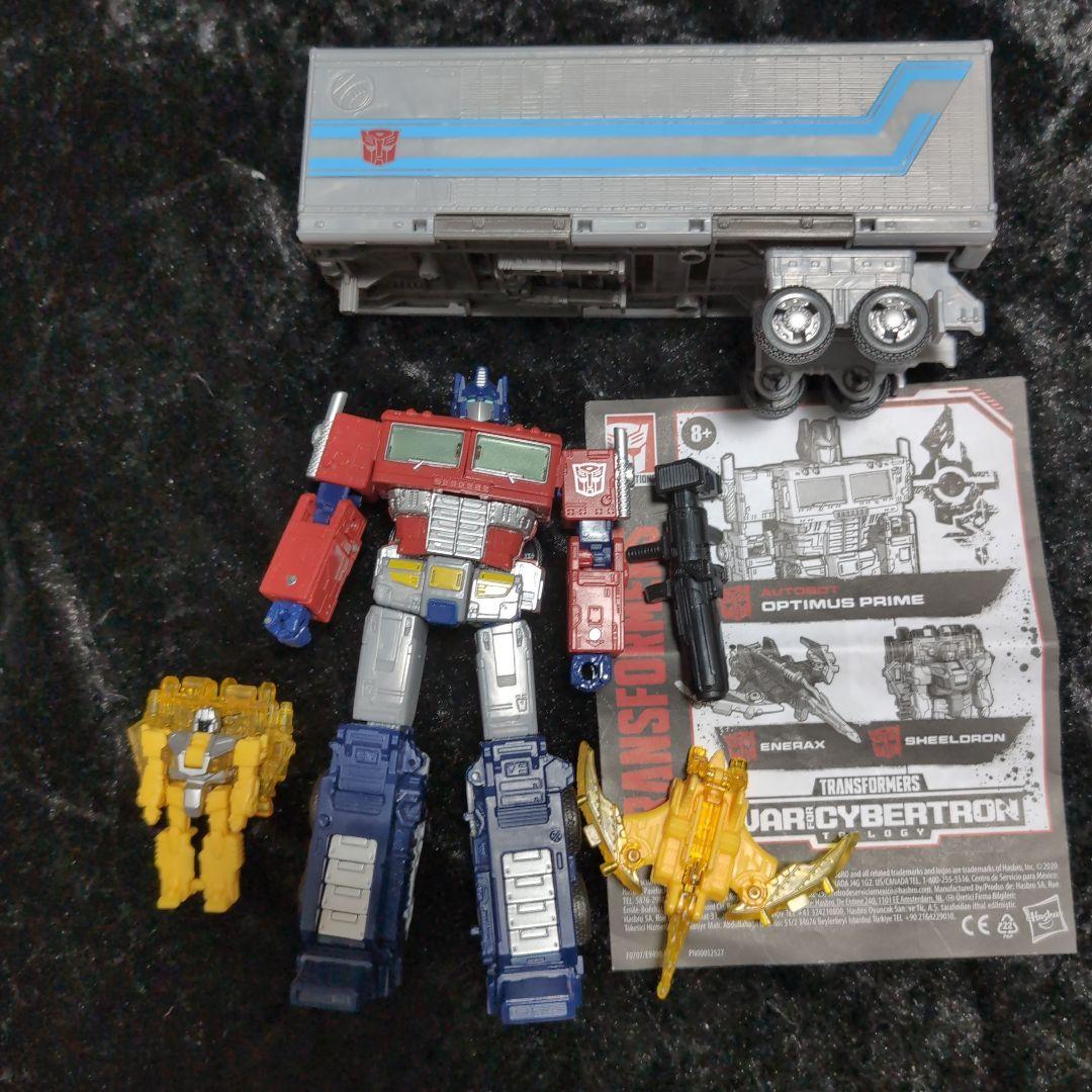 TRANSFORMERS ネトフリ版 OPTIMUSPRIME トレーラー付